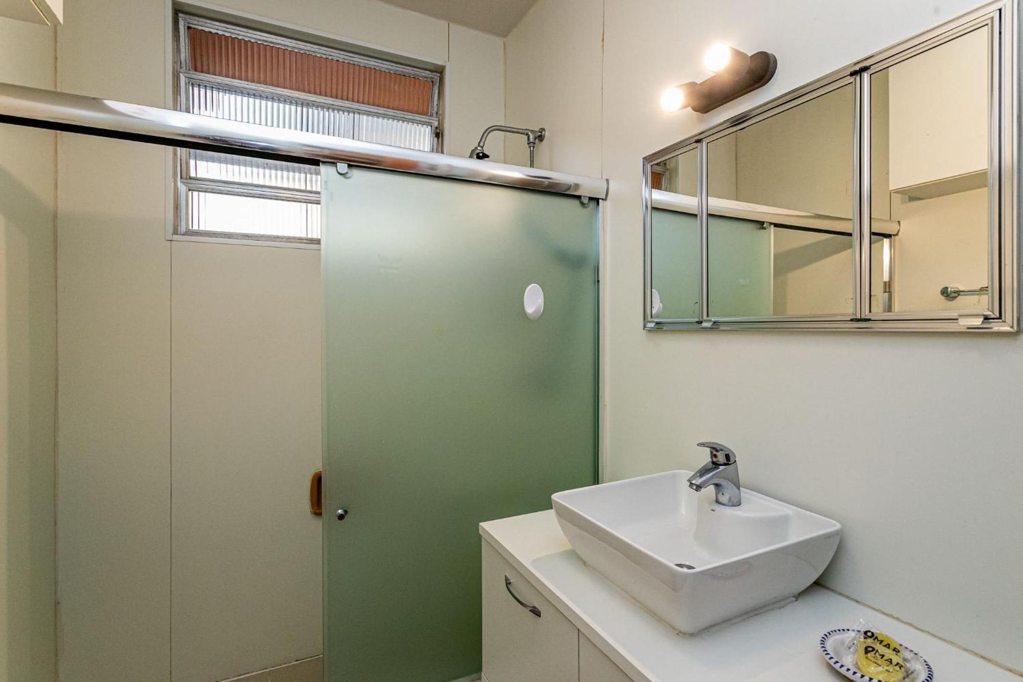 2 Quartos Decorado A 300 M Da | Mvc 81/604 Apartamento *